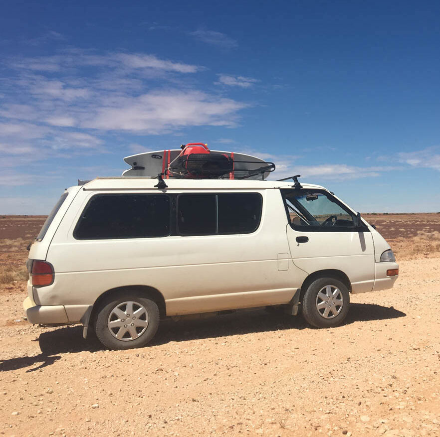 Van Australia desert